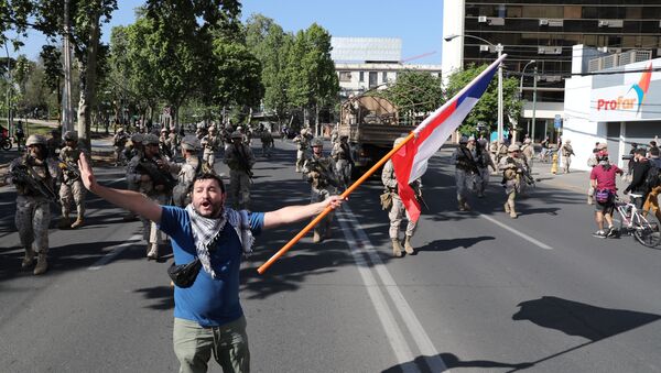 Protestas en Chile - Sputnik Mundo