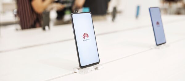Los teléfonos inteligentes de Huawei - Sputnik Mundo
