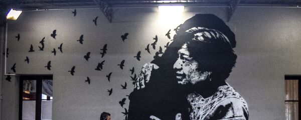 Jorge Gálvez Girón, director del Museo Casa de la Memoria Indómita durante entrevista con Sputnik Jorge Gálvez Girón, director del Museo Casa de la Memoria Indómita durante entrevista con Sputnik - Sputnik Mundo