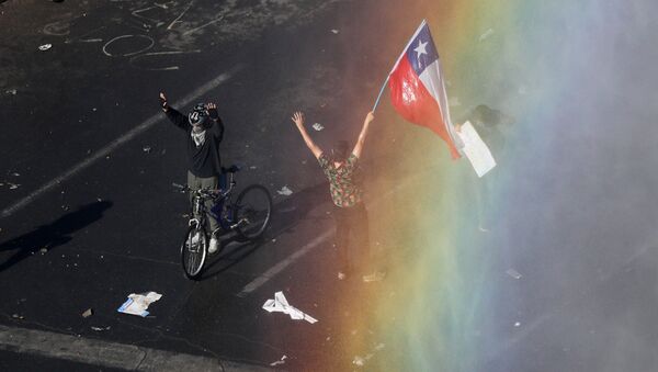 Protestas en Chile - Sputnik Mundo