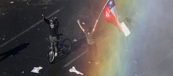 Protestas en Chile - Sputnik Mundo