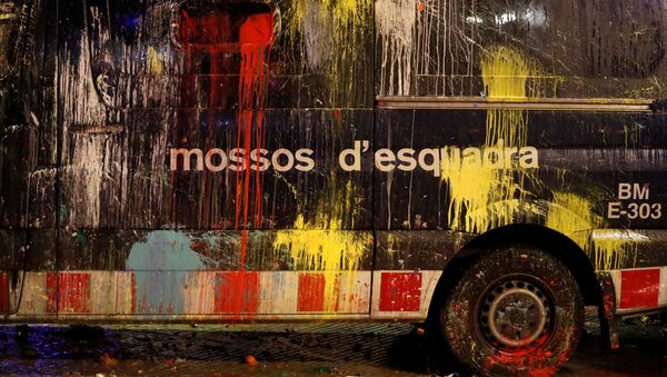 Un coche de los Mossos d'Esquadra - Sputnik Mundo