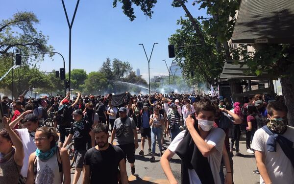 Protestas en Chile - Sputnik Mundo