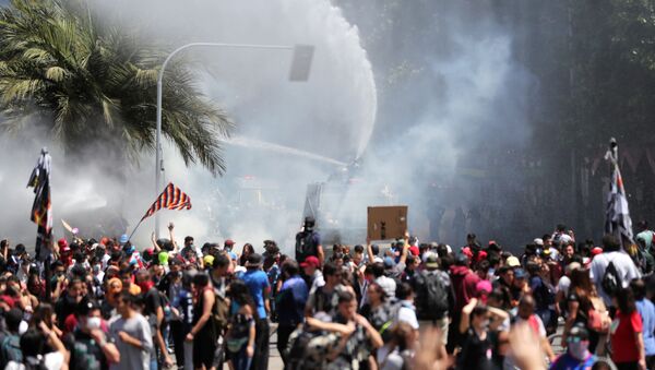 Protestas en Chile - Sputnik Mundo