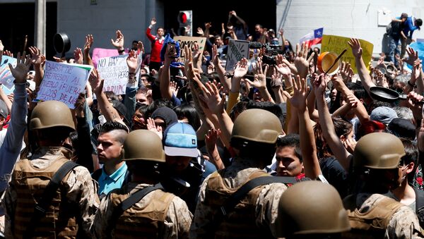 Protestas en Chile - Sputnik Mundo