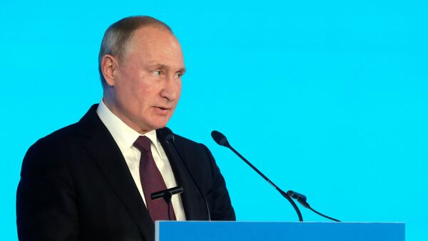 El presidente de Rusia, Vladímir Putin - Sputnik Mundo