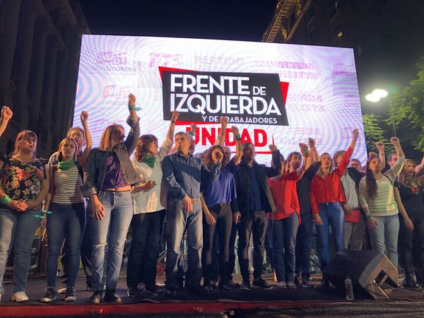 La izquierda argentina cerró campaña con críticas a Macri, el peronismo y Piñera en Chile La izquierda argentina cerró campaña con críticas a Macri, el peronismo y Piñera en Chile - Sputnik Mundo