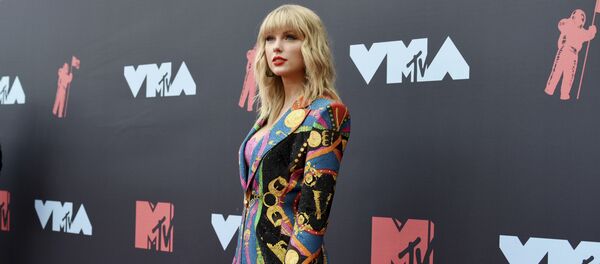 La cantante, Taylor Swift La cantante, Taylor Swift - Sputnik Mundo