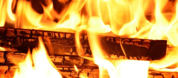 Fuego - Sputnik Mundo