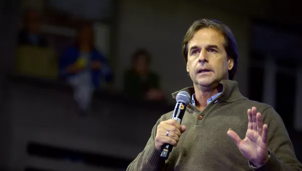 Luis Lacalle Pou, candidato por el Partido Nacional en las elecciones generales de Uruguay - Sputnik Mundo