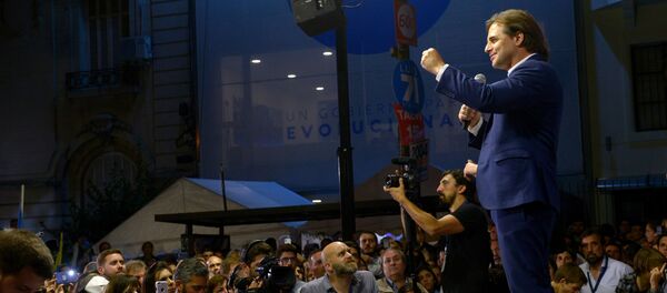 Luis Lacalle Pou, el candidato de las elecciones presidenciales en Uruguay - Sputnik Mundo
