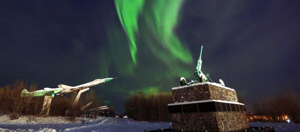 La mágica aurora se apodera del Extremo Norte de Rusia - Sputnik Mundo