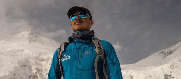Nirmal Purja, alpinista de Nepal - Sputnik Mundo