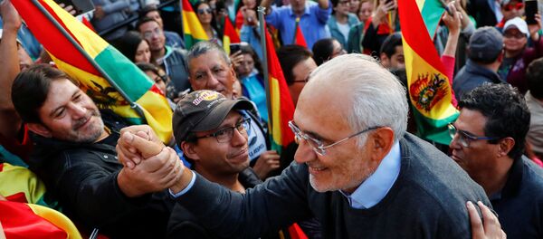 Carlos Mesa, candidato opositor boliviano Carlos Mesa, candidato opositor boliviano - Sputnik Mundo