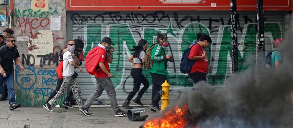 Protestas en Chile - Sputnik Mundo