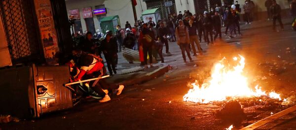Manifestantes se movilizan el 31 de octubre en La Paz, Bolivia - Sputnik Mundo