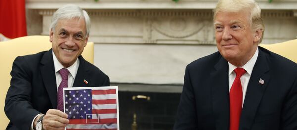 Sebastián Piñera, presidente de Chile, y Donald Trump, presidente de EEUU, en Washington, 28 de septiembre de 2018 - Sputnik Mundo