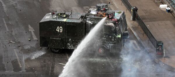 Protestas en Santiago, Chile - Sputnik Mundo