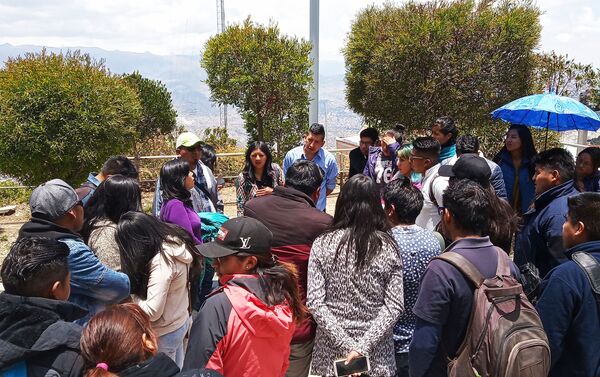 Integrantes del Comité de Jóvenes por la Defensa del Proceso de Cambio - Sputnik Mundo