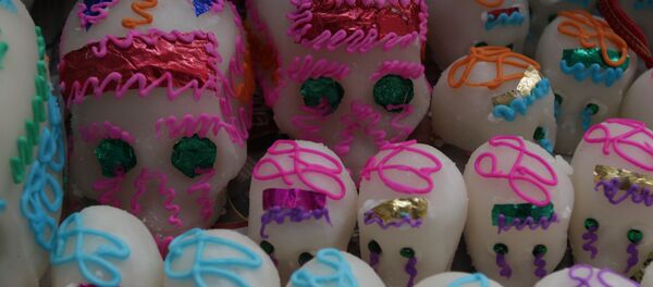 Calaveras de azúcar - Sputnik Mundo