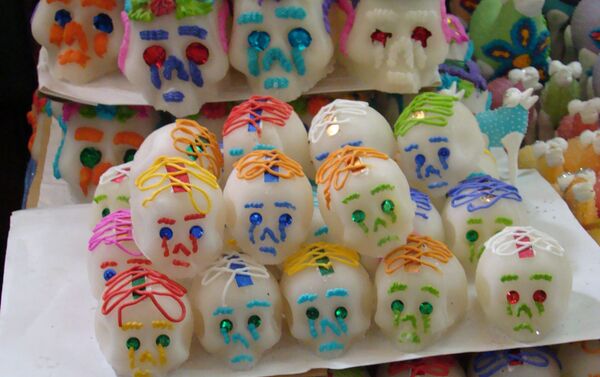 Calaveritas de azúcar Calaveritas de azúcar - Sputnik Mundo