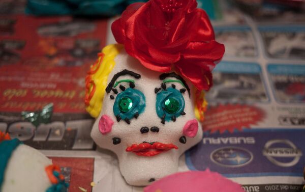 Una calavera de azúcar Una calavera de azúcar - Sputnik Mundo