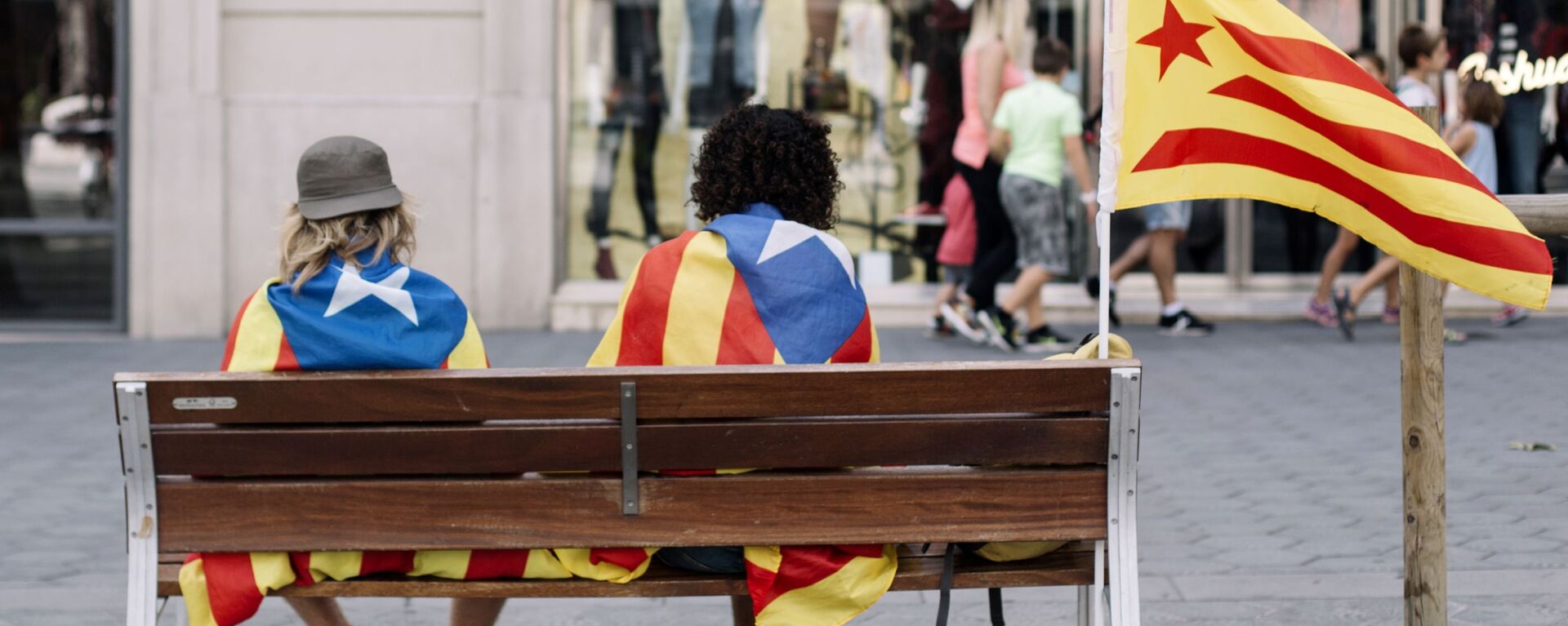 Las banderas independentistas de Catalonia - Sputnik Mundo, 1920, 03.09.2021