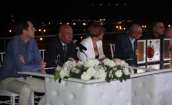 Havana Club lanza una edición limitada de ron en homenaje a los 500 años de La Habana - Sputnik Mundo