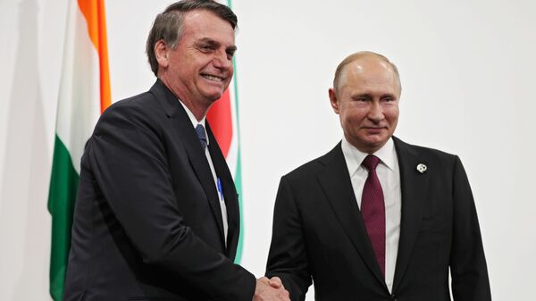 El presidente de Rusia, Vladímir Putin, con su homólogo brasileño, Jair Bolsonaro (archivo) - Sputnik Mundo