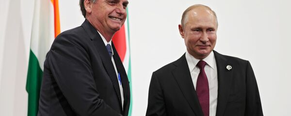 El presidente de Rusia, Vladímir Putin, con su homólogo brasileño, Jair Bolsonaro (archivo) - Sputnik Mundo