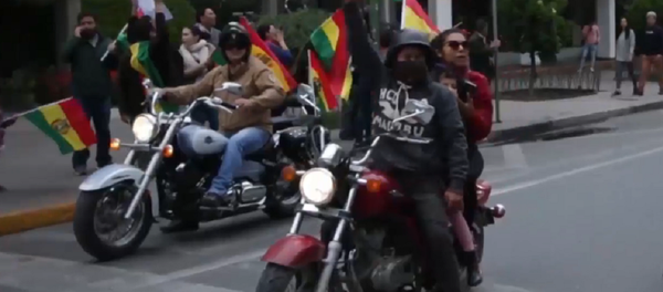 Los opositores celebran la renuncia de Evo Morales - Sputnik Mundo