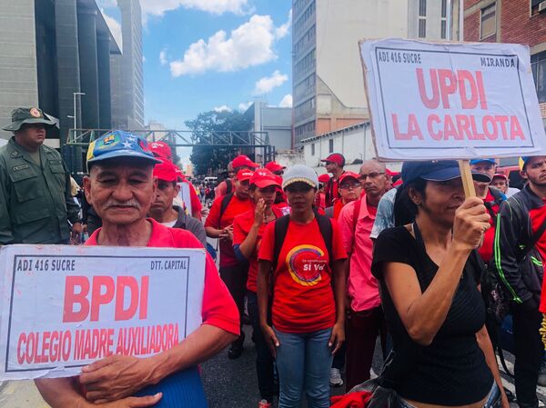 De Chávez a Evo: los venezolanos entienden de golpes y toman las calles - Sputnik Mundo