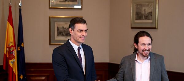 Pedro Sánchez, presidente del  de España en funciones, y Pablo Iglesias, líder de la coalición izquierdista Unidas Podemos - Sputnik Mundo