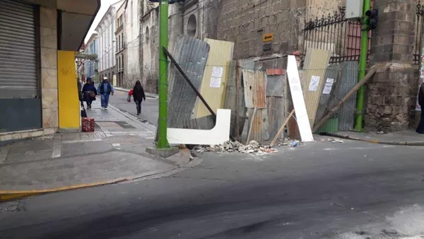 Bolivia espera entre barricadas solución a vacío de poder tras caída de Morales Bolivia espera entre barricadas solución a vacío de poder tras caída de Morales - Sputnik Mundo