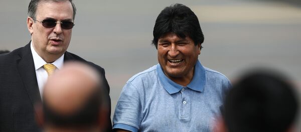 Llegada del presidente boliviano, Evo Morales, a México - Sputnik Mundo