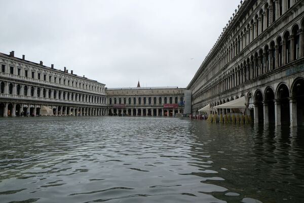 Venecia se hunde, ¿repite la 'perla' de Italia el destino de la Atlántida?
 - Sputnik Mundo