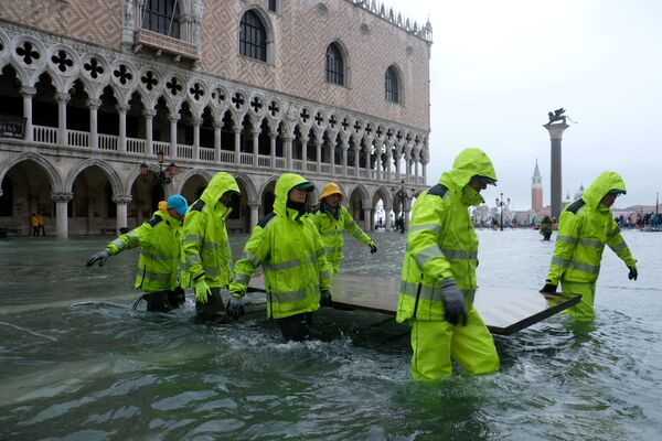 Venecia se hunde, ¿repite la 'perla' de Italia el destino de la Atlántida?
 - Sputnik Mundo