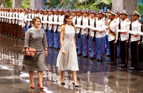 La histórica visita de los reyes Felipe y Letizia a Cuba - Sputnik Mundo