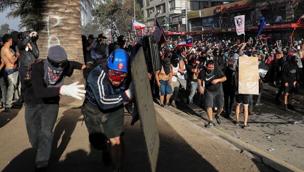 Protestas en Chile - Sputnik Mundo