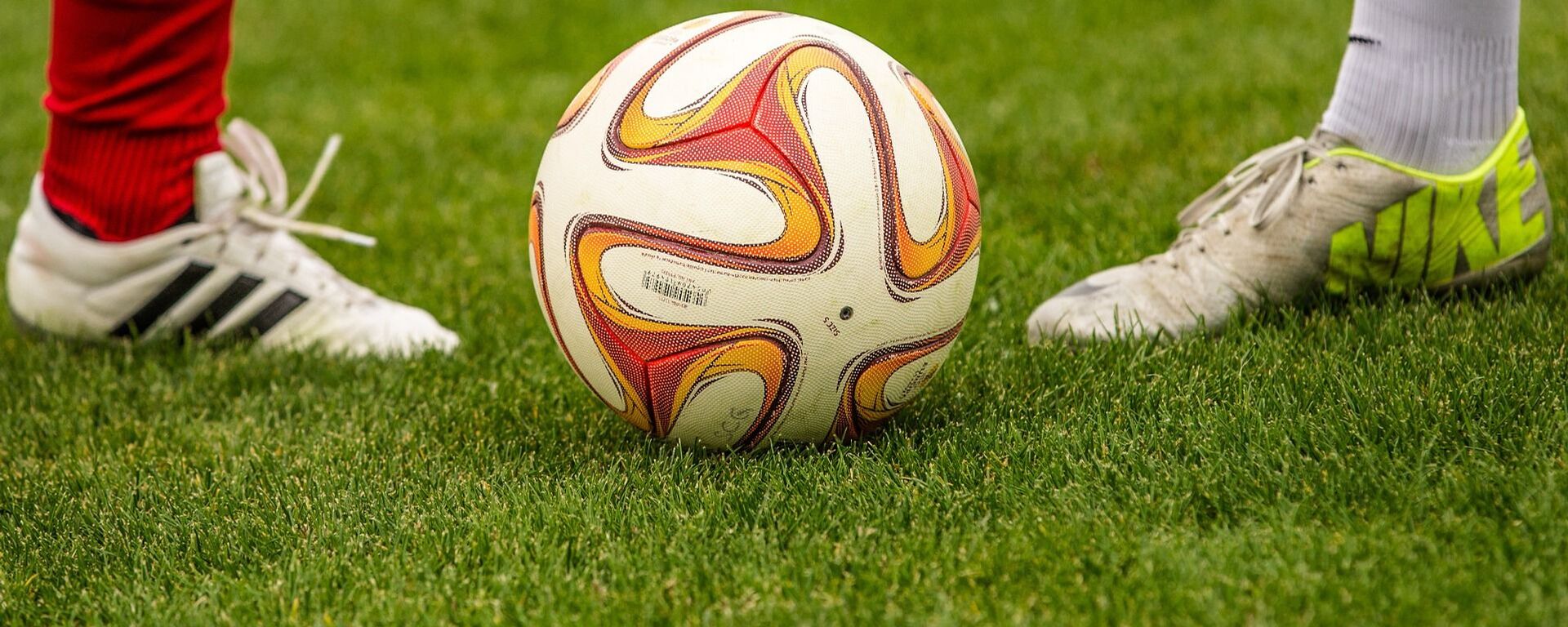 Fútbol (imagen referencial) - Sputnik Mundo, 1920, 20.04.2021