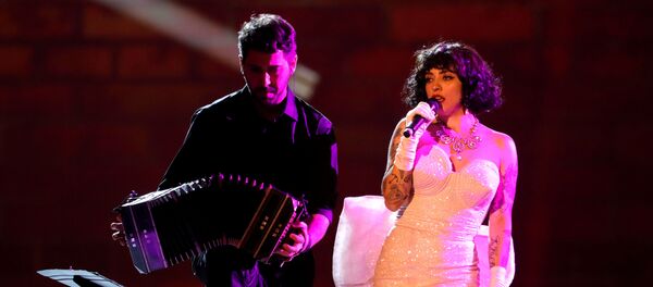 Mon Laferte en Las Vegas - Sputnik Mundo