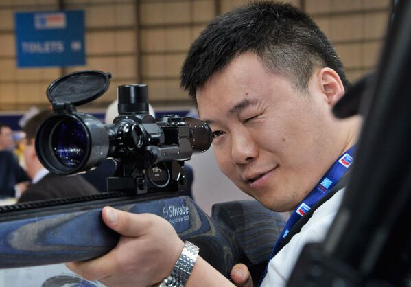 Los mejores momentos del salón aeroespacial internacional Dubai Airshow 2019
 - Sputnik Mundo