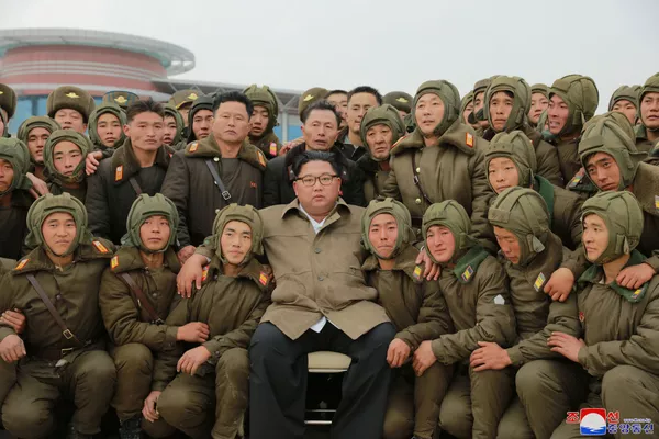 No solo pruebas de misiles: Kim Jong-un visita un balneario en construcción No solo pruebas de misiles: Kim Jong-un visita un balneario en construcción - Sputnik Mundo