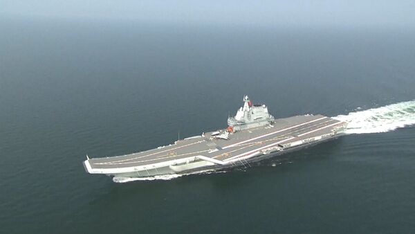 El portaviones chino Tipo 001A cruzó el estrecho de Taiwán sin ningún objetivo específico - Sputnik Mundo