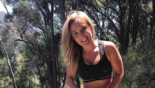 Lucy Rose Jaine, aficionada a la caza de animales   - Sputnik Mundo