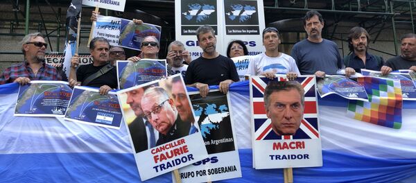 Veteranos y familiares de excombatientes de la guerra de Malvinas (1982) se manifiestan frente a Cancillería argentina Veteranos y familiares de excombatientes de la guerra de Malvinas (1982) se manifiestan frente a Cancillería argentina - Sputnik Mundo