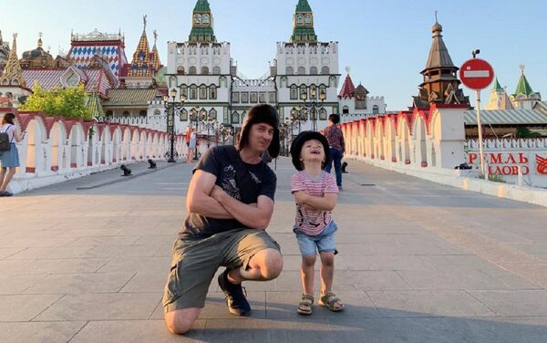 Iván Kirichenko de visita en Rusia - Sputnik Mundo