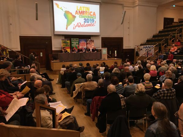 La izquierda política y social británica se solidariza con Latinoamérica La izquierda política y social británica se solidariza con Latinoamérica - Sputnik Mundo