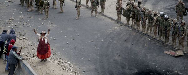 Los partidarios de Evo Morales en Senkata en noviembre de 2019 - Sputnik Mundo