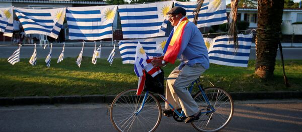 Banderas de Uruguay  - Sputnik Mundo